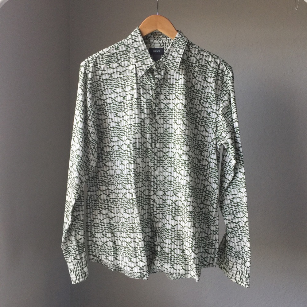 Price ⬇️  Men’s MEXX button down dress shirt